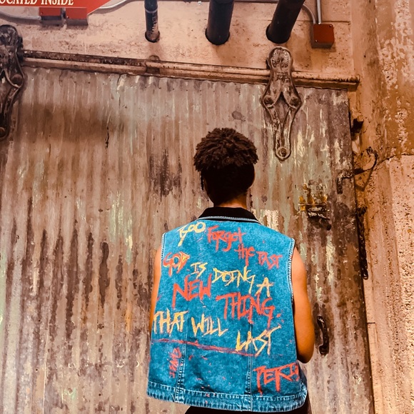 Boo, Forget the Past God is doing a New thing Custom Vintage Faith Vest-L - Picture 4 of 5